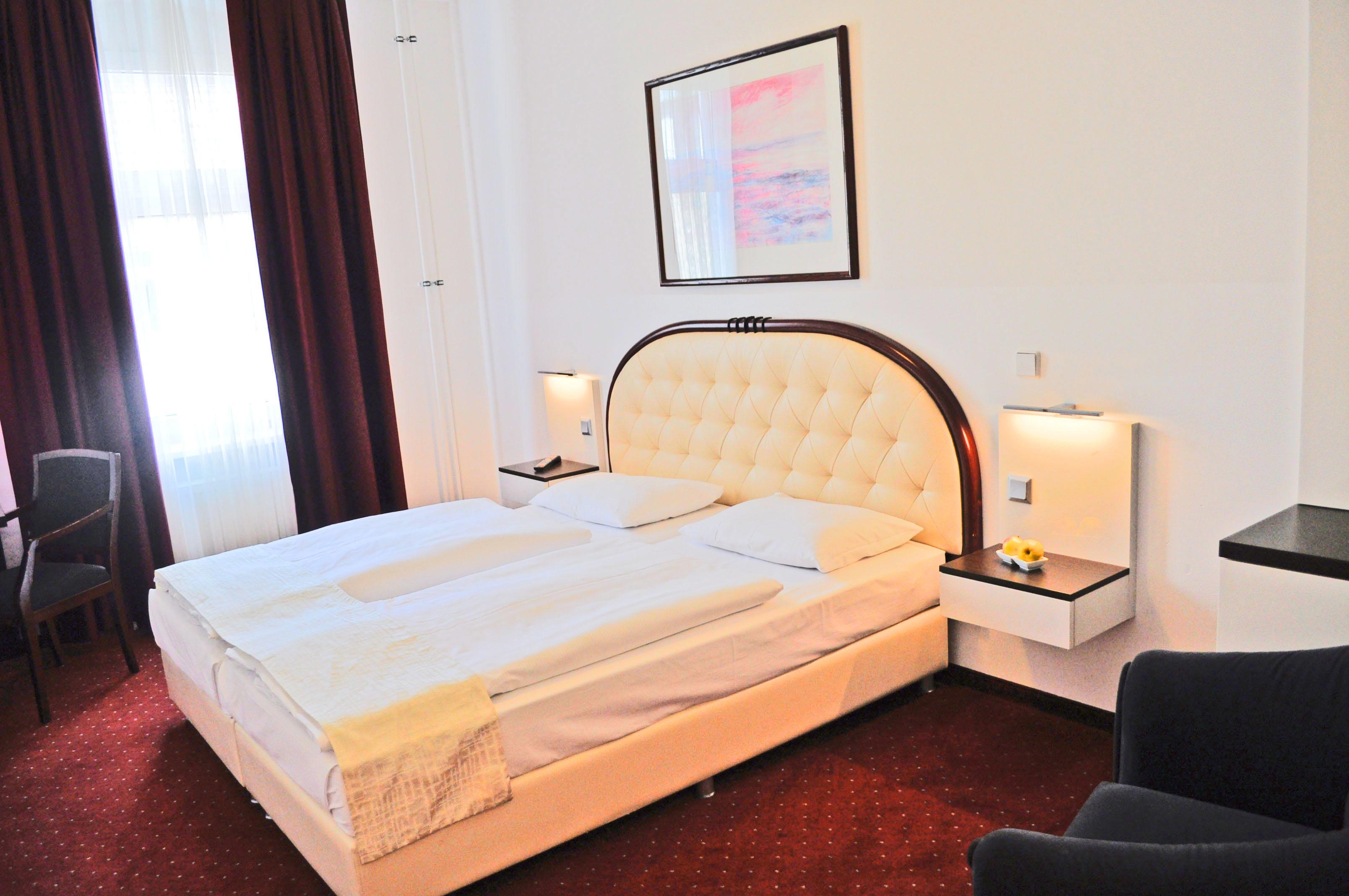 Hotel Prens Berlin Bagian luar foto