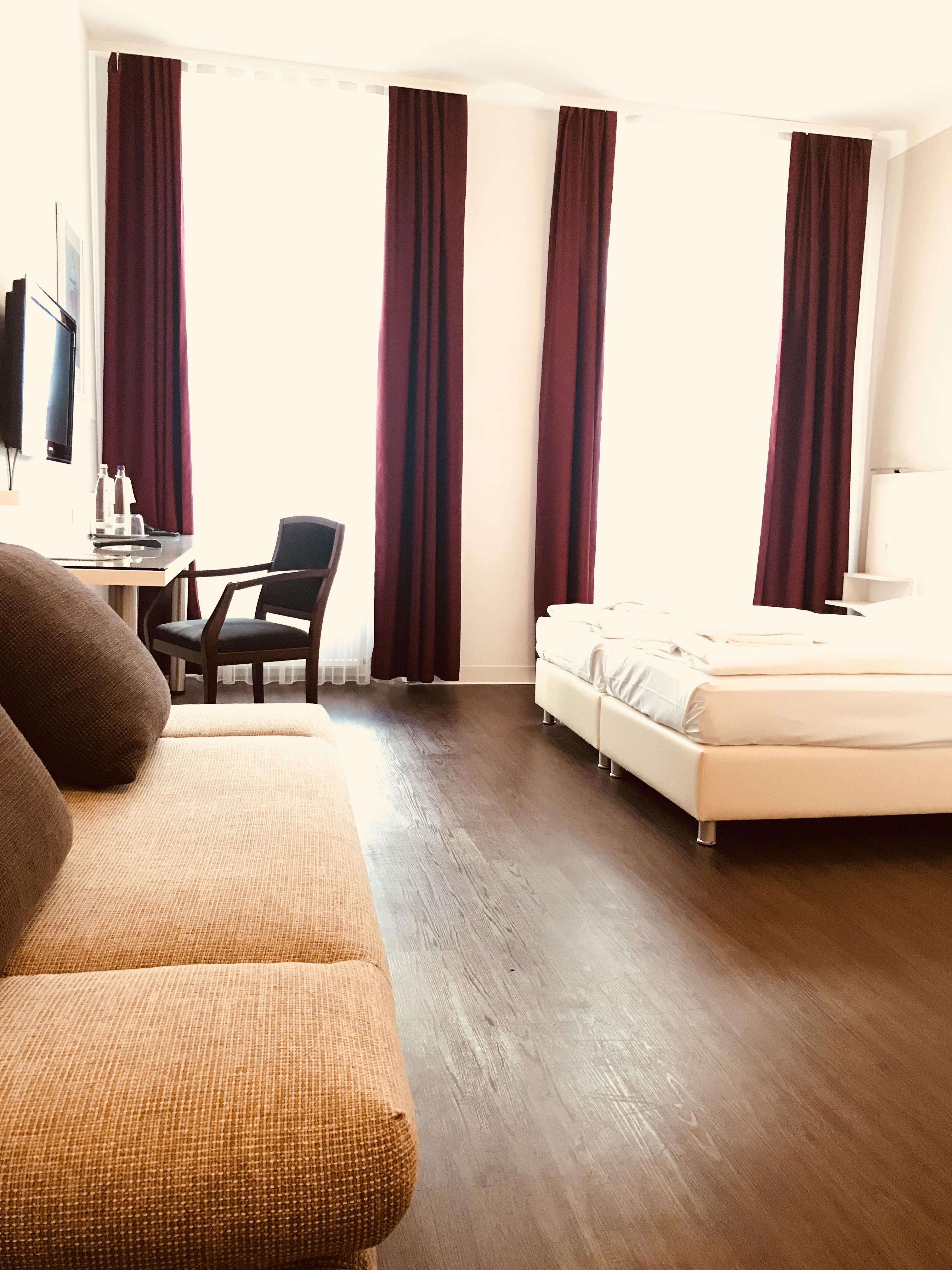 Hotel Prens Berlin Bagian luar foto