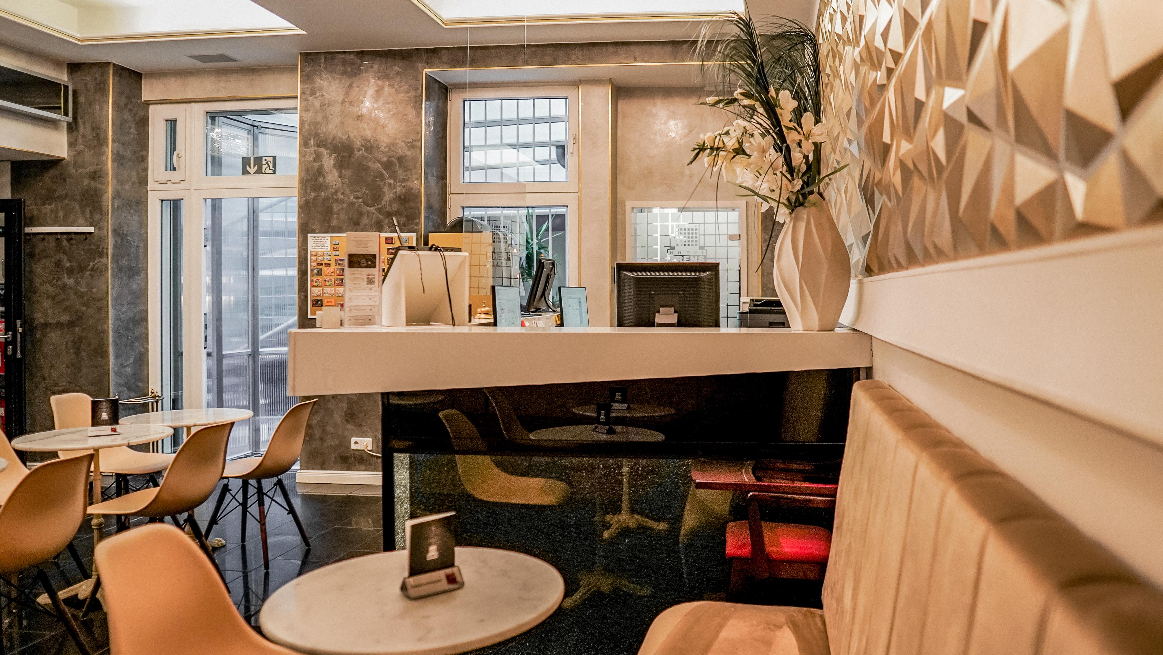 Hotel Prens Berlin Bagian luar foto