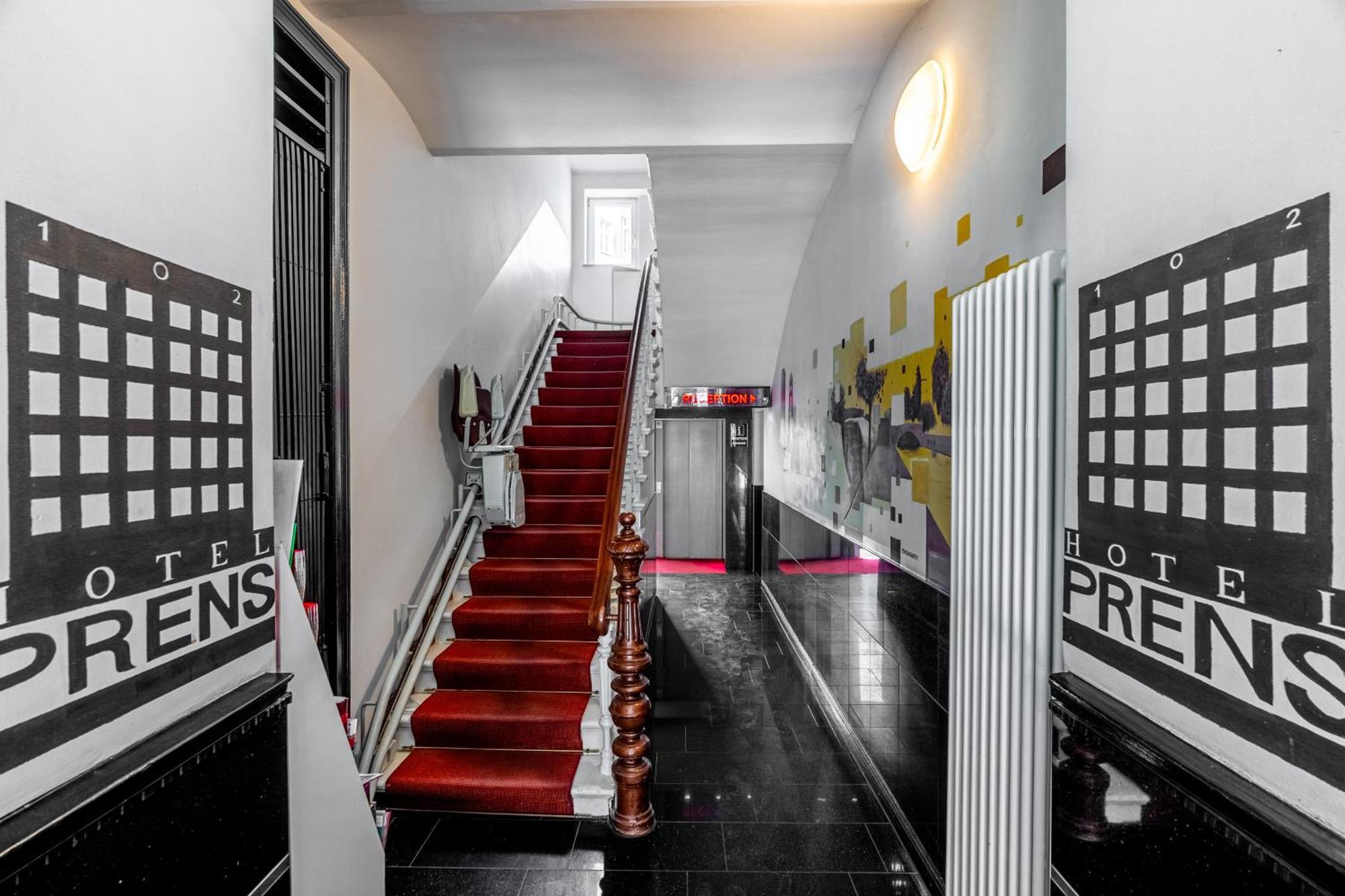 Hotel Prens Berlin Bagian luar foto