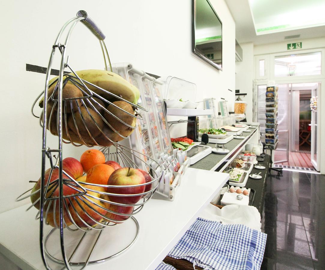 Hotel Prens Berlin Bagian luar foto