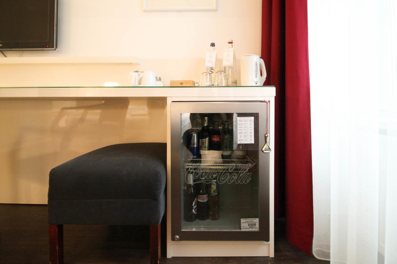 Hotel Prens Berlin Bagian luar foto